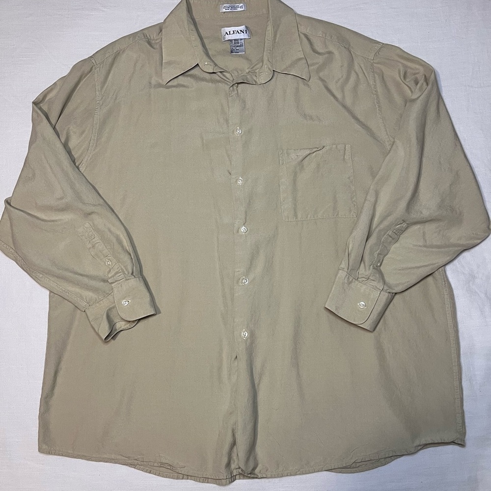 ALFANI Men's XL Beige Minimalist Light Academia Classic Button Shirt 100% Silk